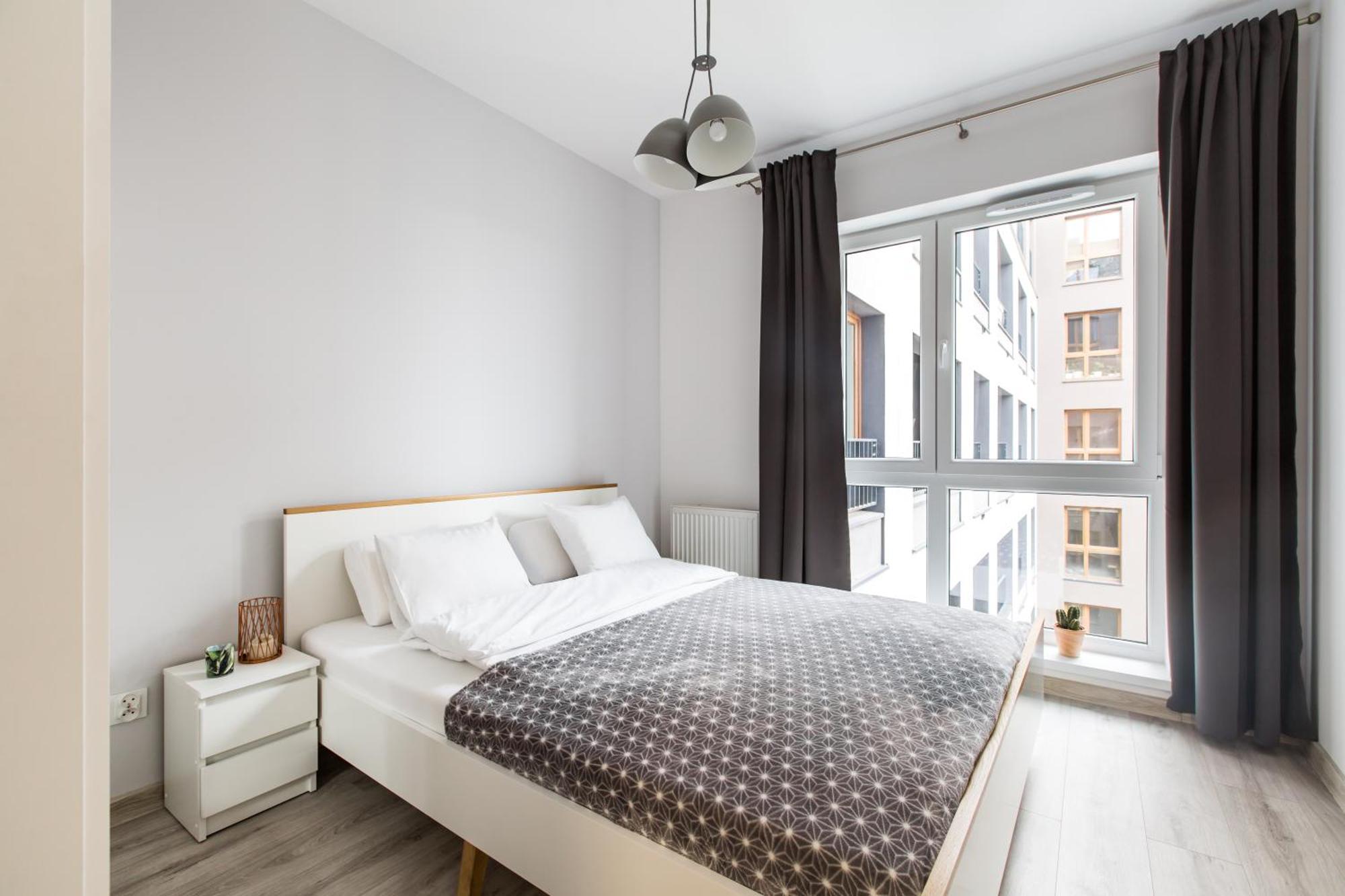 Luksusowy Apartament Przy Targach พอซนาน ภายนอก รูปภาพ